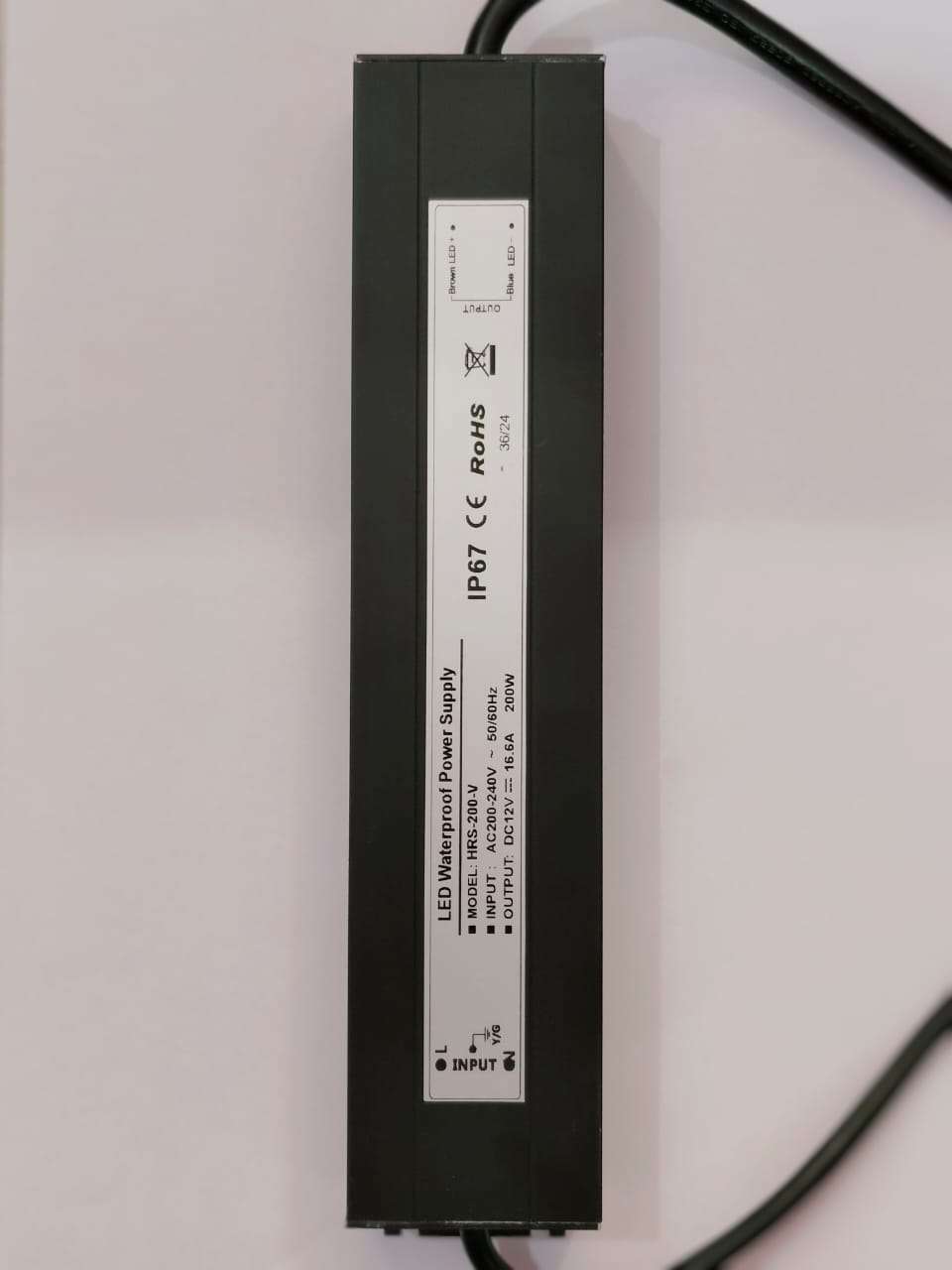 DC 12V - 16.6A  200 W
